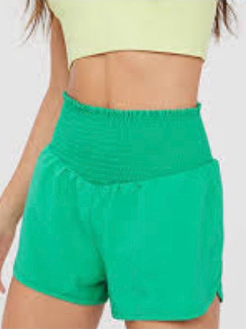 Aerie OFFLINE Kelly Green High Waisted Athletic Shorts Smocked Waist Size Small